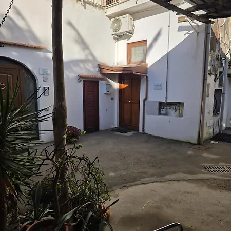 La Casa Di Teo Sorrento Coast Apartment